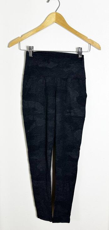 aerie Pants - Aerie Black Gray Camo Jogger Pants Leggings Women's sz S